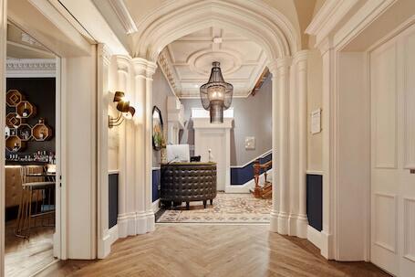 Image of Oddfellows on the Park