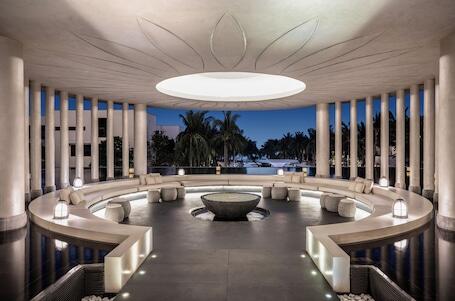 Image of Shilla Monogram Danang