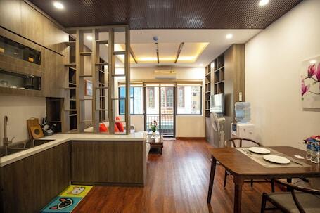 Image of Sumitomo 11 APT - Alley 39 Linh lang