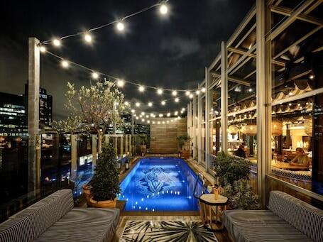 Virgin Hotels London-Shoreditch luxury hotel in London