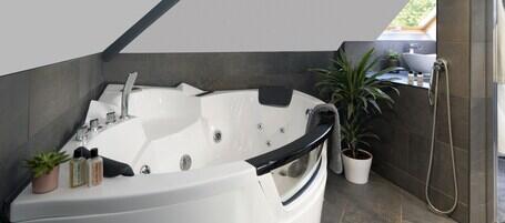 Stay at-FL luxury hotel in Crawley
