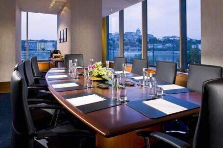 Budapest Marriott Hotel luxury hotel in Budapest