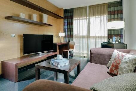 Hesperia Fira luxury hotel in L'Hospitalet de Llobregat