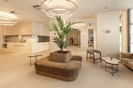 Holiday Inn Thessaloniki by IHG luxury hotel in Thessaloniki