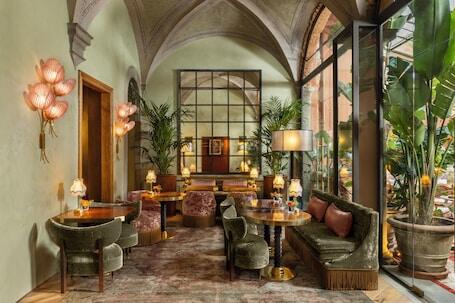 The James Suite Hotel Firenze 1564 - Small Luxury Hotels of the World luxury hotel in Florence