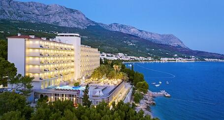 Bluesun Hotel Jadran luxury hotel in Tucepi