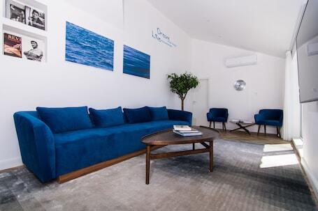 Seafront Luxury Apartments Fun hotel photo in Trogir