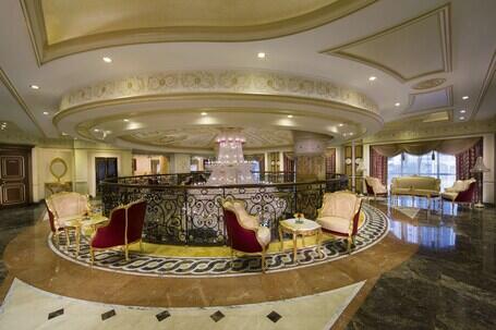 Royal Rose Hotel Abu Dhabi, Curio Collection by Hilton hotel photo in Abu Dhabi