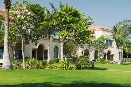 Al Raha Beach Resort & Spa luxury hotel in Abu Dhabi
