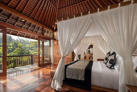 The Kayon Jungle Resort luxury hotel in Payangan