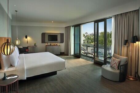 Pullman Bali Legian Beach luxury hotel in Legian