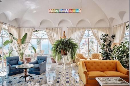 Le Sirenuse hotel photo in Positano