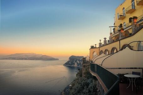 Caesar Augustus, Relais & Chateaux Hotel luxury hotel in Anacapri