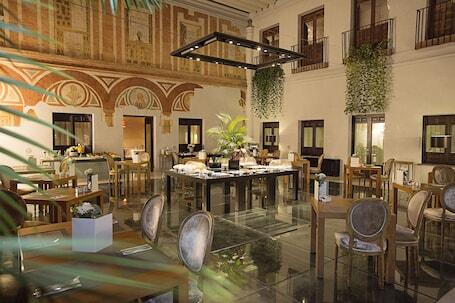 Hospes Palacio del Bailío, a Member of Design Hotels hotel photo in Córdoba