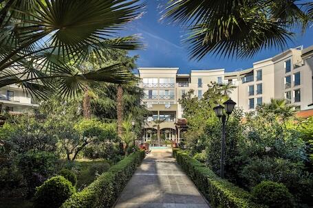 Rogner Hotel Tirana hotel photo in Tirana