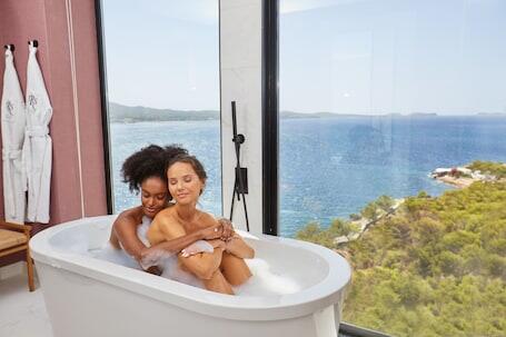 TRS Ibiza Hotel - Adults Only +16 hotel photo in Sant Antoni de Portmany