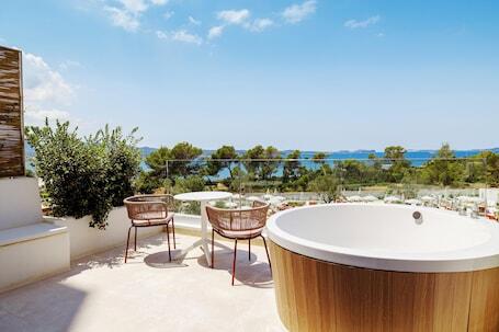 The Signature Level at TRS Ibiza Hotel - Adults Only hotel photo in Sant Antoni de Portmany