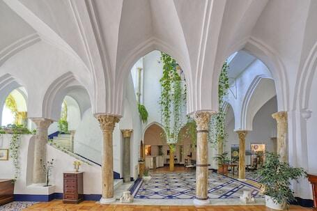 Palazzo Confalone hotel photo in Ravello