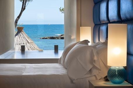 Grotta Palazzese Beach Hotel luxury hotel in Polignano a Mare