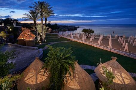 Grotta Palazzese Beach Hotel hotel photo in Polignano a Mare