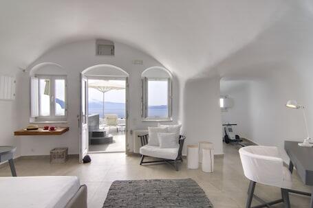 Santorini Secret Suites & Spa hotel photo in Santorini