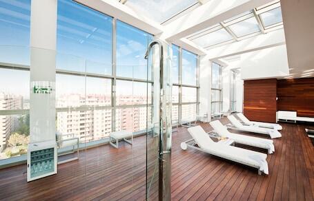Reina Petronila hotel photo in Zaragoza