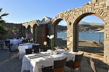 Astir Of Paros luxury hotel in Paros