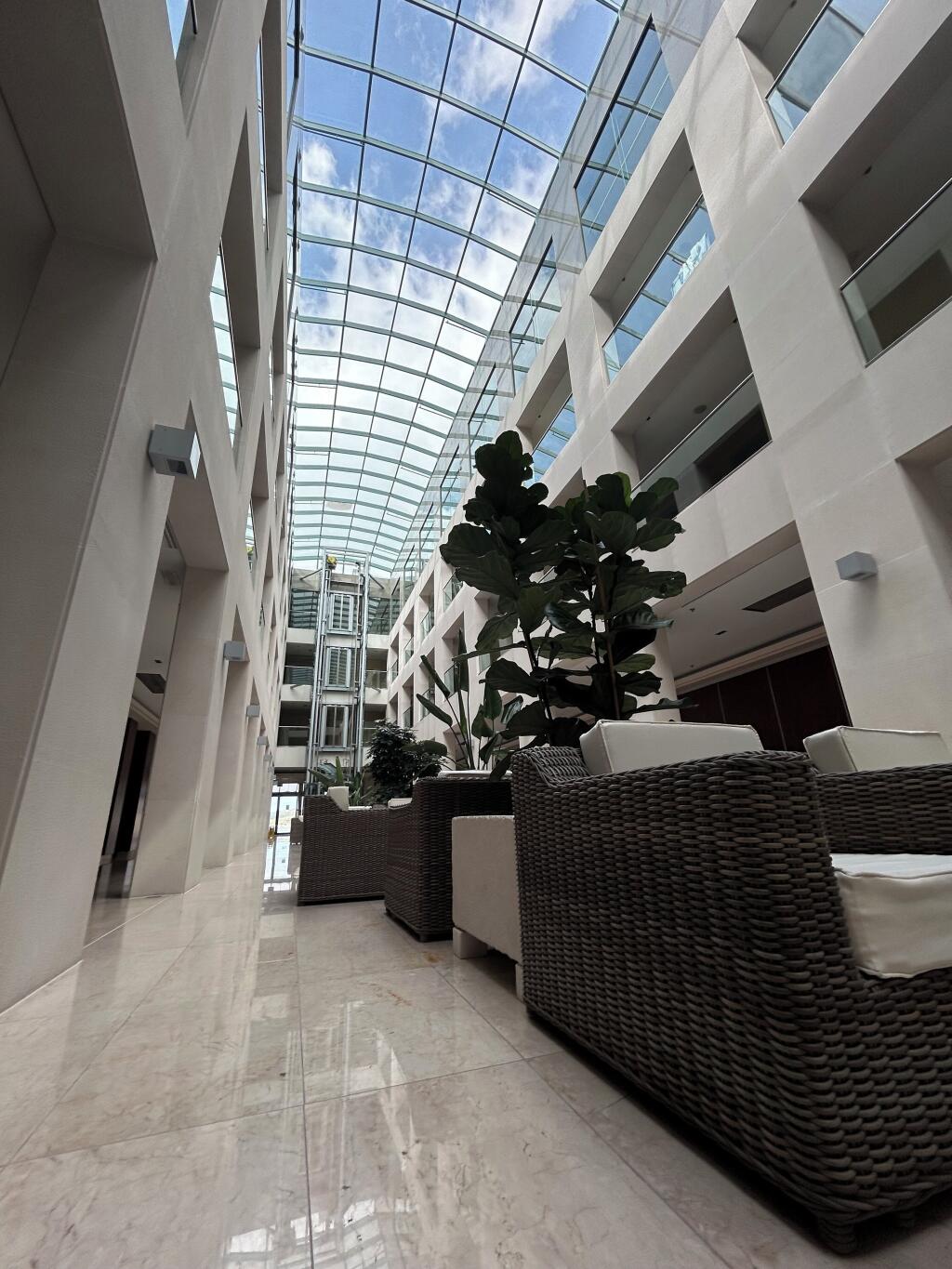 Image of Admiral Grand Hotel