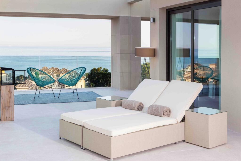 Don Carlos Marbella - Luxury beachfront hotel with spa, near Cabopino Beach Don Carlos Marbella – Luxury hotel in Marbella, Spain