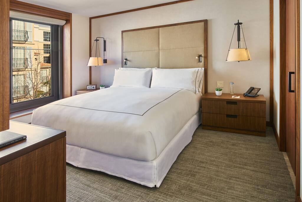 Clement Palo Alto – All-Inclusive Urban Resort - All-inclusive hotel with restaurant, near Stanford Shopping Center Clement Palo Alto – All-Inclusive Urban Resort – Luxury hotel in Palo Alto, United States