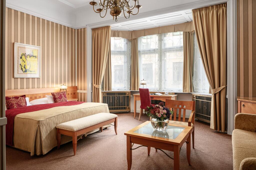 Hotel Paris Prague - Luxury hotel with spa, near Powder Tower Hotel Paris Prague – Luxury hotel in Prague, Czechia