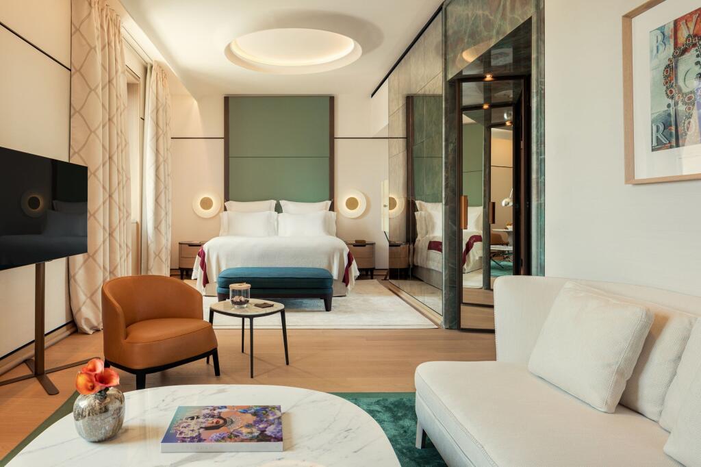 Bvlgari Hotel Roma - Luxury hotel with spa, near Spanish Steps Bvlgari Hotel Roma – Luxury hotel in Rome, Italy