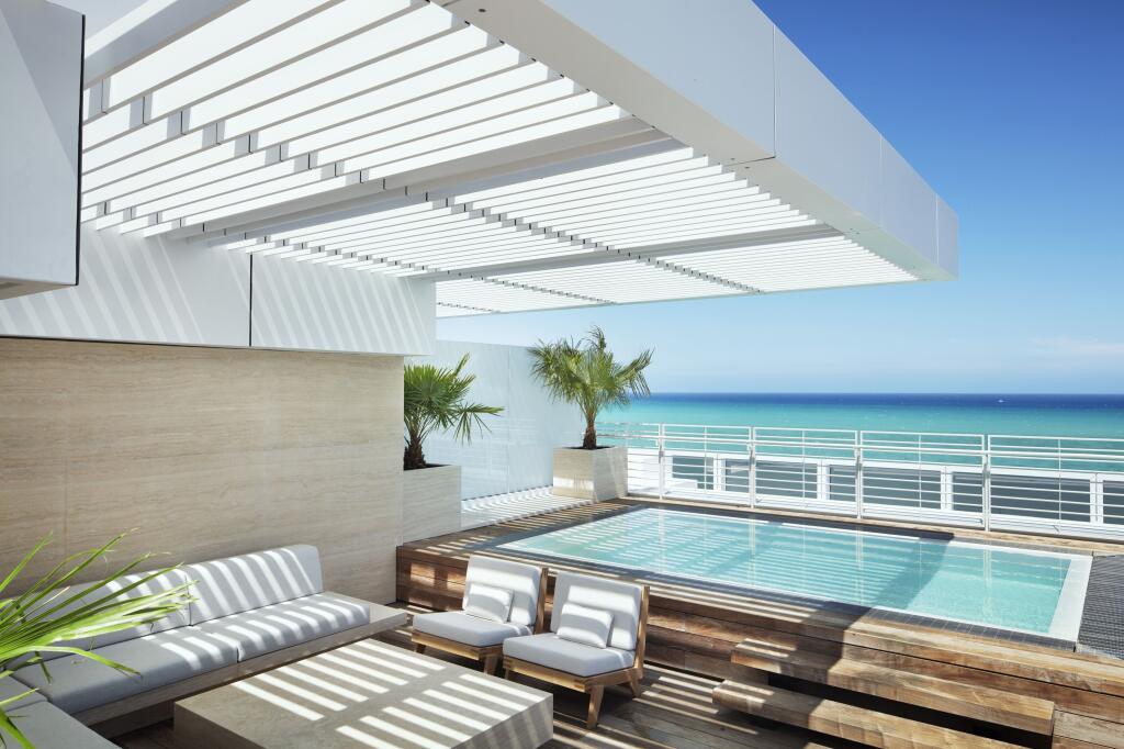 Image of Four Seasons Hotel at The Surf Club