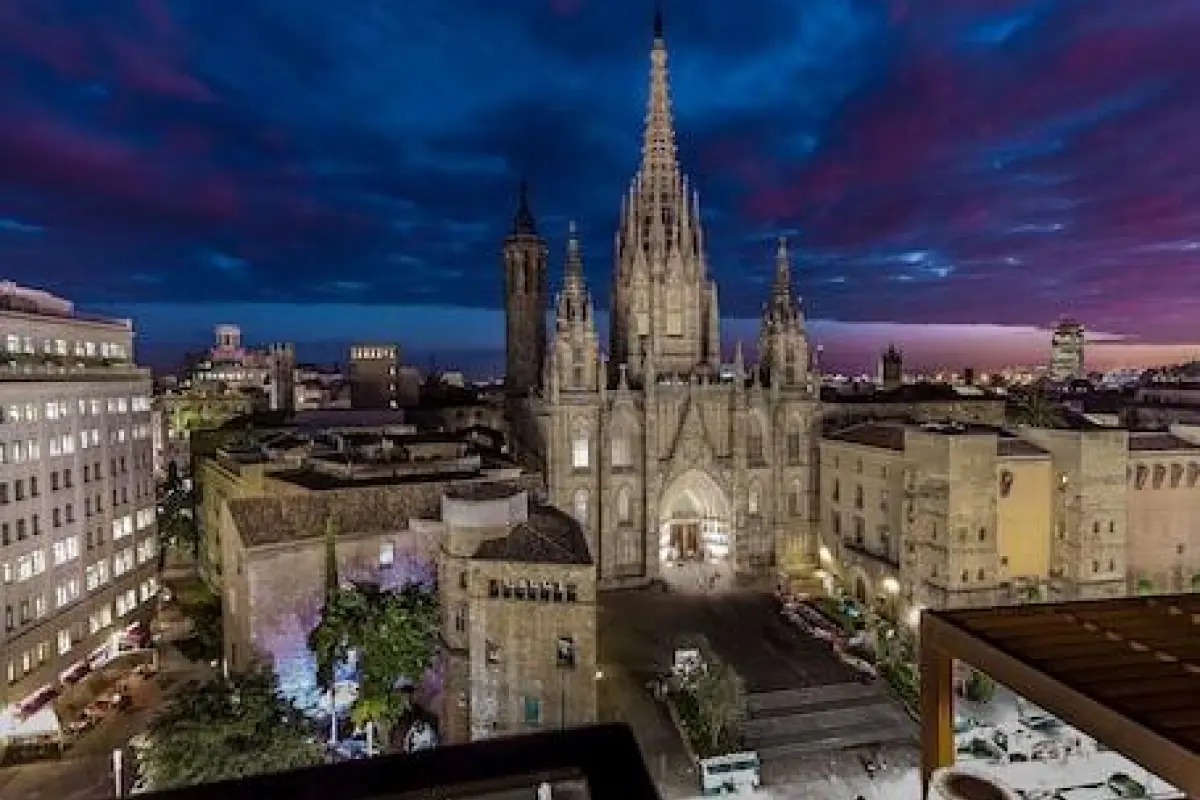 Lamaro Hotel Barcelona 5★ | Preferred Hotels & Resorts | Lifestyle Collection in Barcelona, Spain