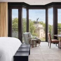 The Peninsula London – Luxury hotel in London, United Kingdom