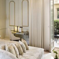 Hotel Le Narcisse Blanc & Spa – Luxury hotel in Paris, France