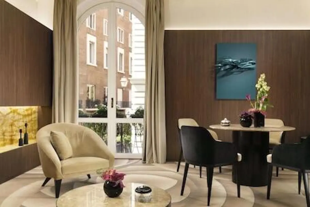 The First Dolce - Preferred Hotels & Resorts in Rome, Italy