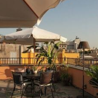 Umiltà 36 – Luxury hotel in Rome, Italy