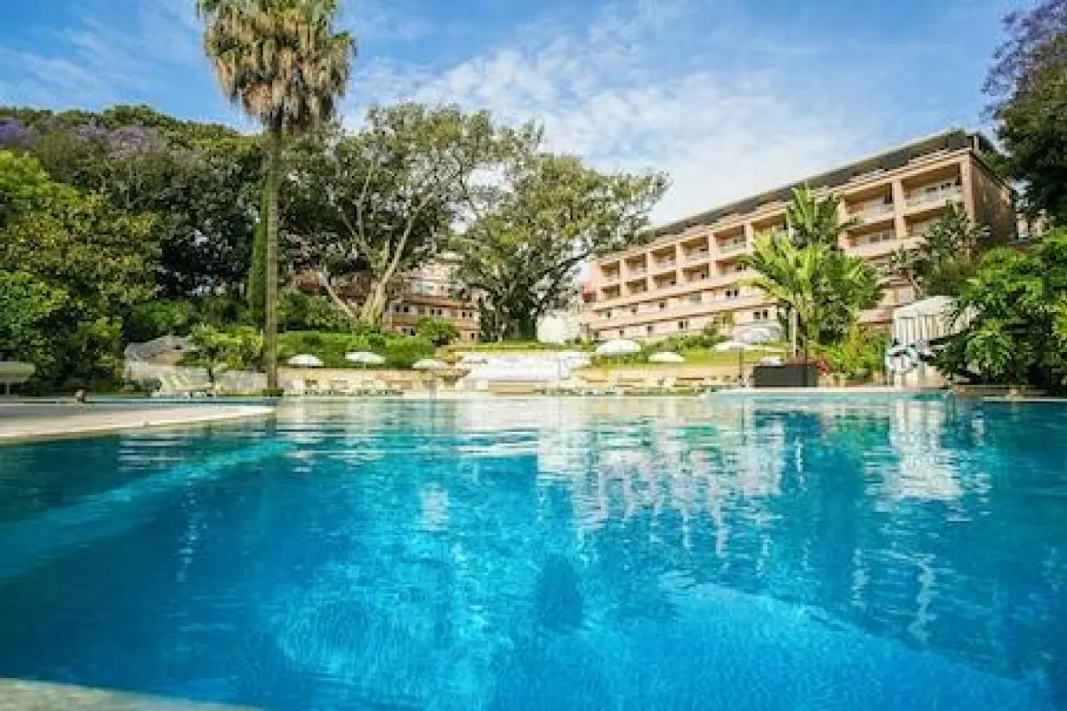 Olissippo Lapa Palace – The Leading Hotels of the World in Lisbon, Portugal