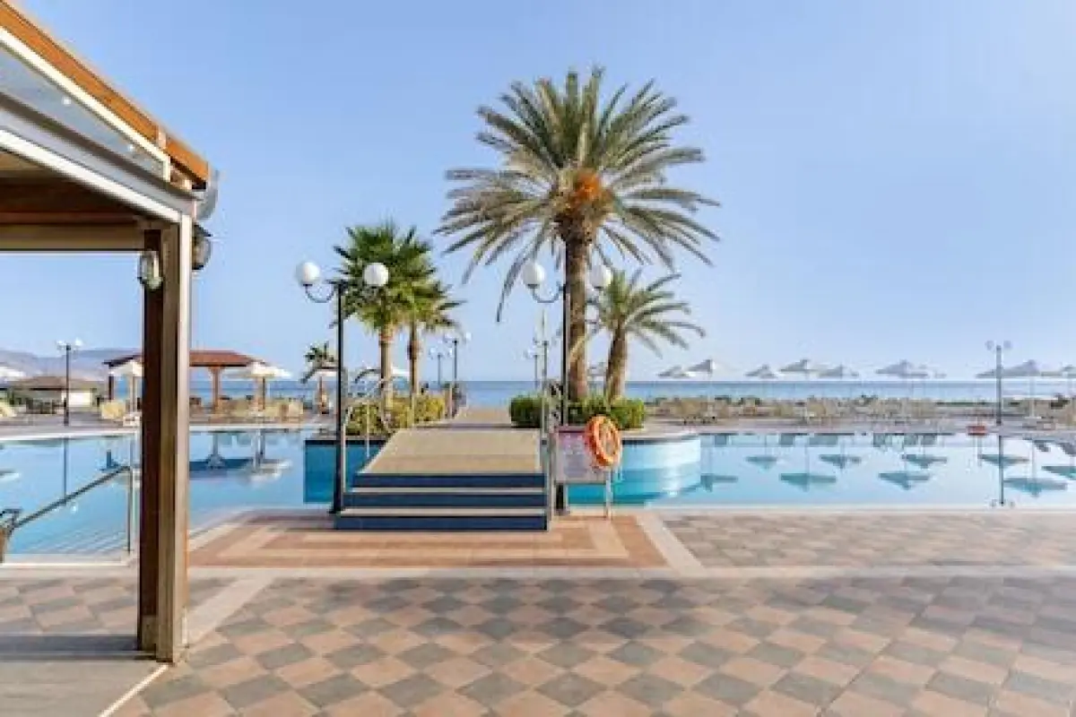 Hydramis Palace Beach Resort in Apokoronas, Greece
