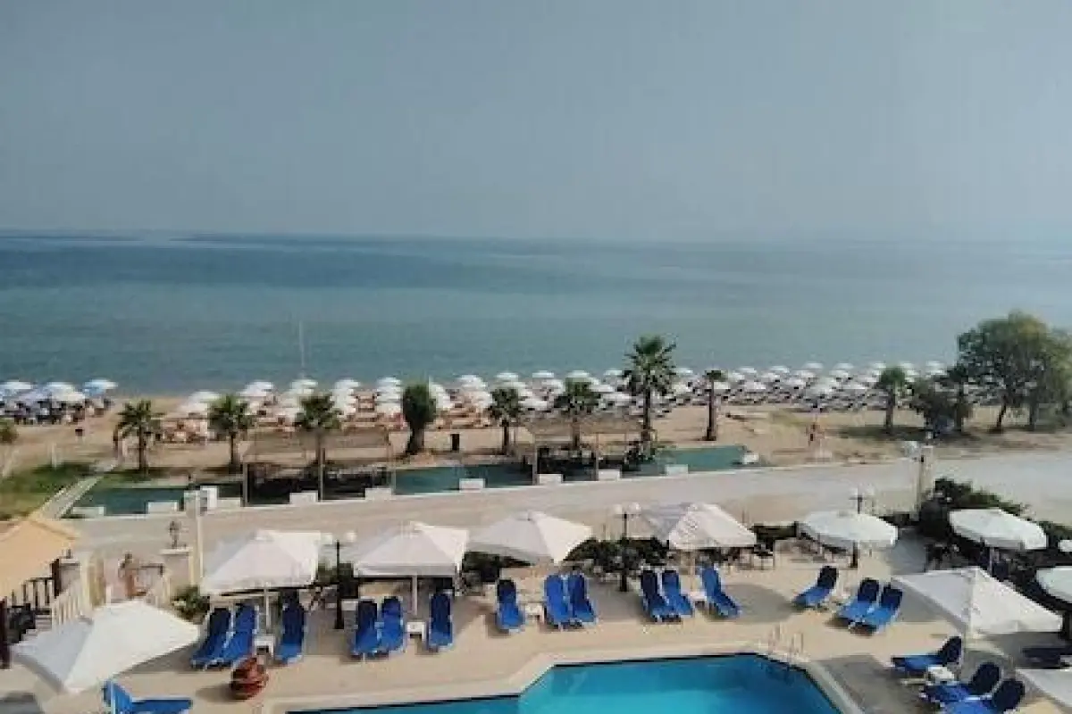 EONA BEACH RESORT by Greek Pride in Thermaikos, Greece