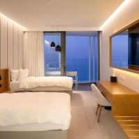 Radisson Beach Resort Larnaca – Luxury hotel in Oroklini, Cyprus