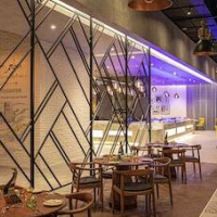 Pullman Sharjah – Luxury hotel in Sharjah, United Arab Emirates