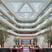 JA Lake View Hotel, Dubai – Luxury hotel in Dubai, United Arab Emirates