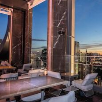 Carlton Hotel Bangkok Sukhumvit – Luxury hotel in Bangkok, Thailand