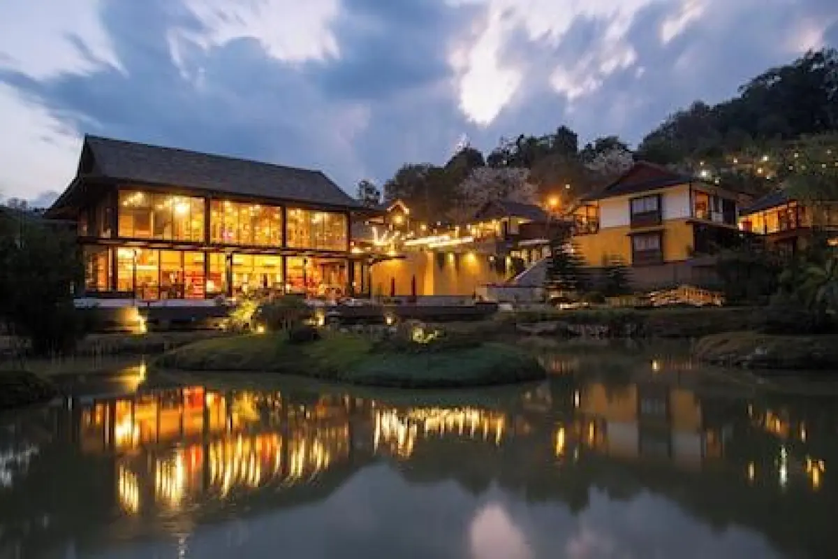 ออนเซ็นแอทม่อนแจ่ม in Mae Rim, Thailand