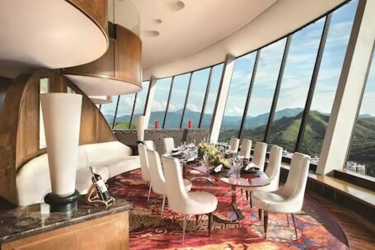 Shangri-La Shenzhen in Shenzhen, China