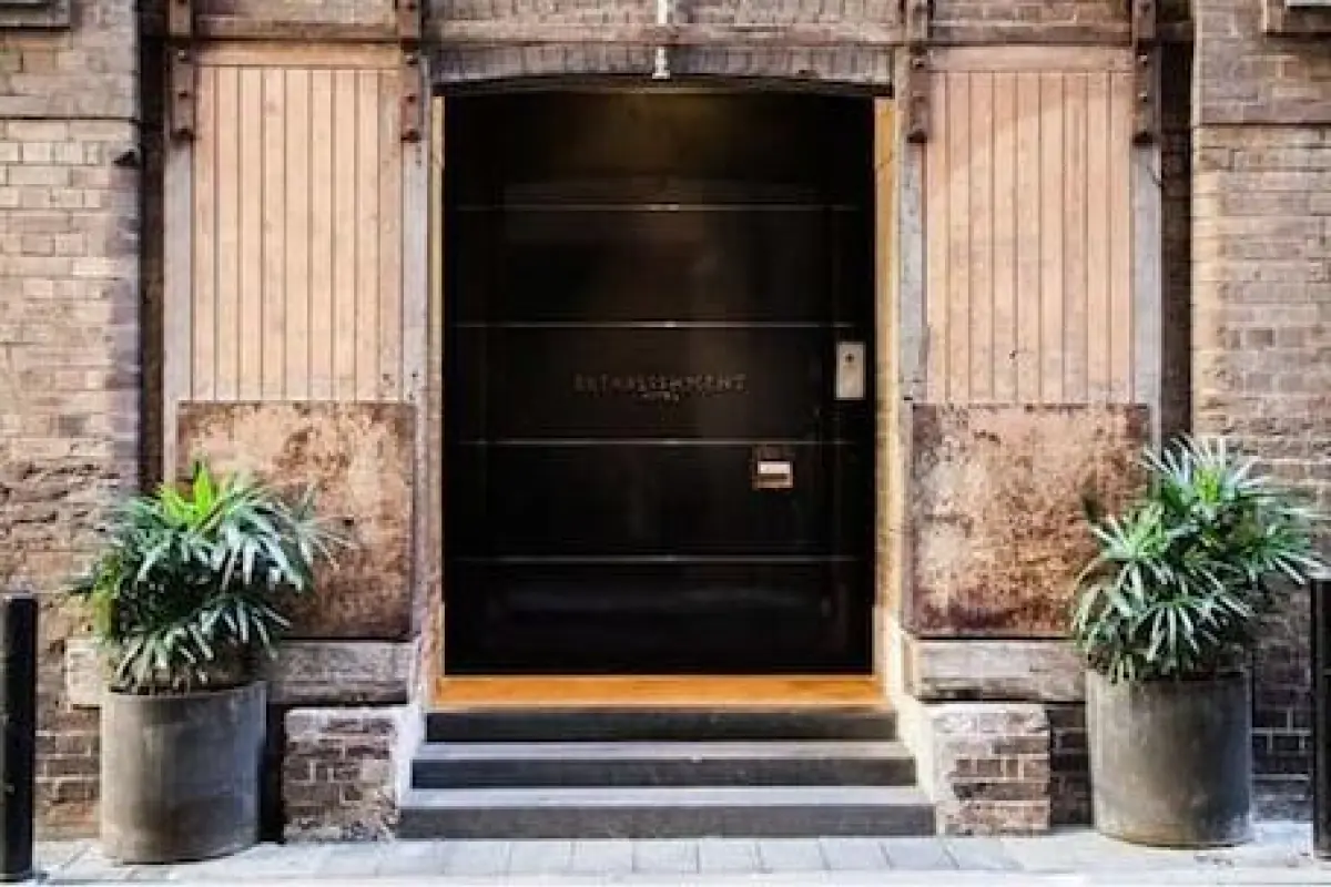 Establishment Hotel in Sydney, Australia