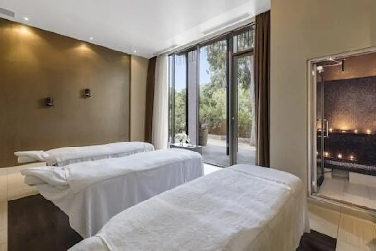 Lancemore Mansion Hotel Werribee Park in Werribee South, Australia