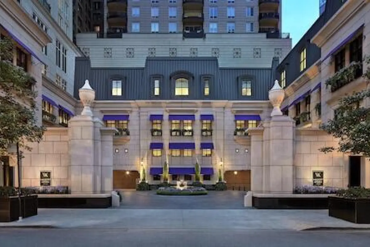 Waldorf Astoria Chicago in Chicago, United States